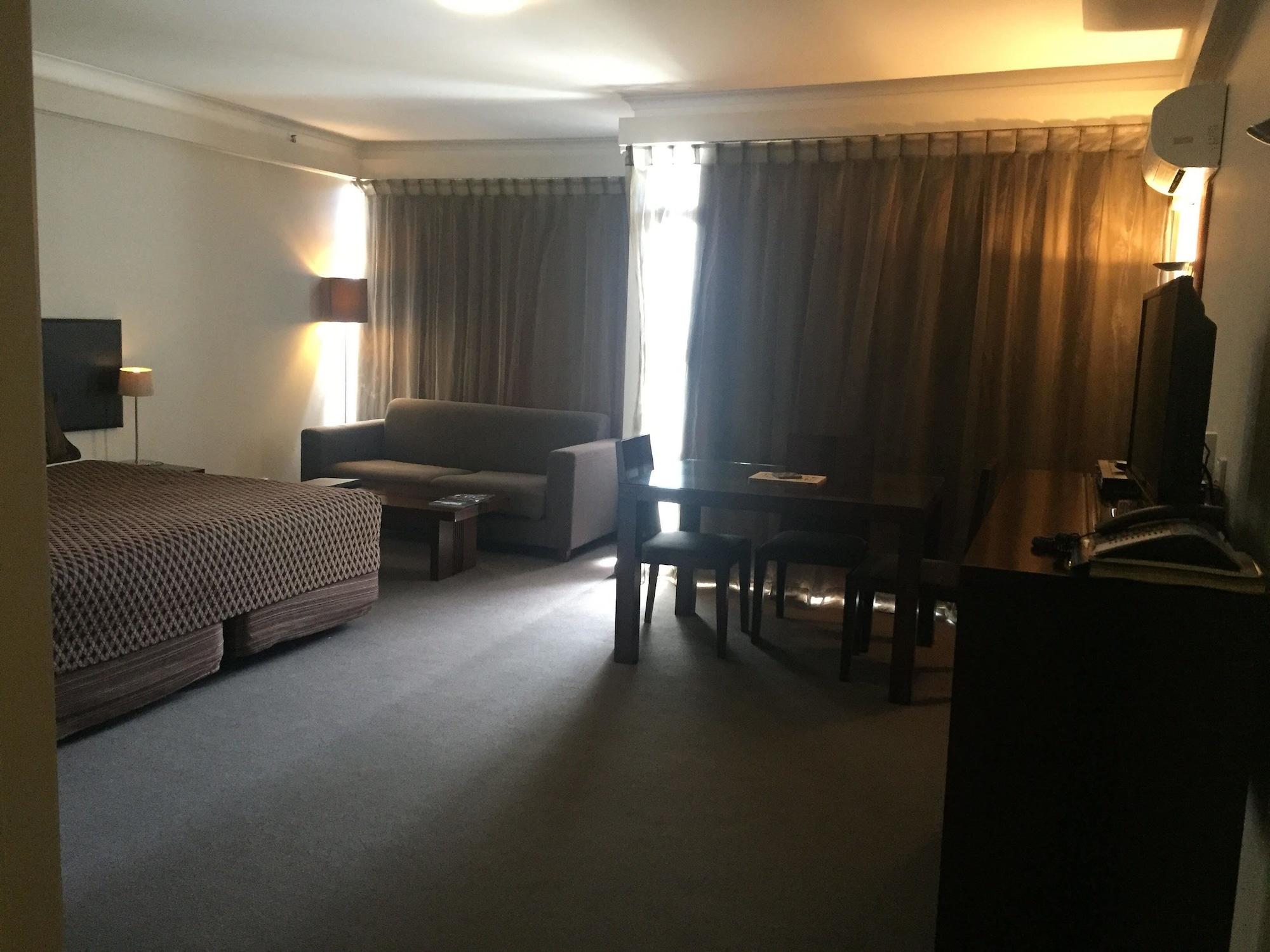 Apollo Hotel Rotorua Bagian luar foto