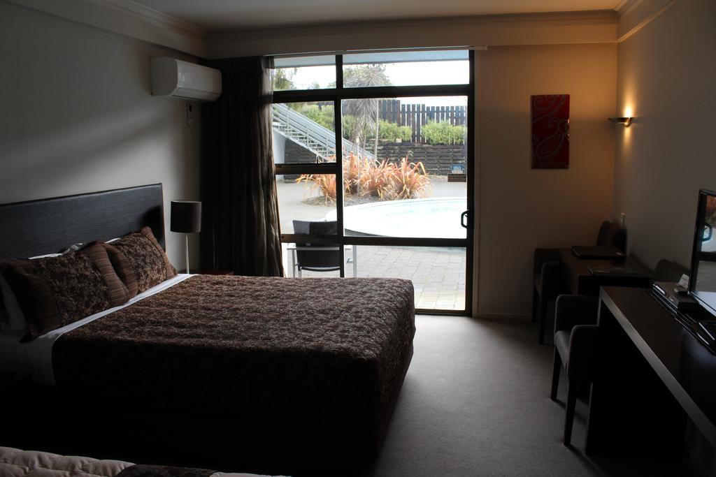 Apollo Hotel Rotorua Bagian luar foto